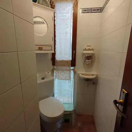 Casa Amb Encant I Amplia Sortida Al Jardi Cadaqués
