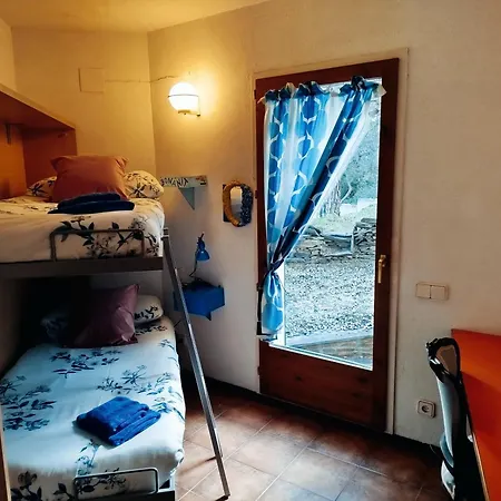 Casa Amb Encant I Amplia Sortida Al Jardi Apartmán *